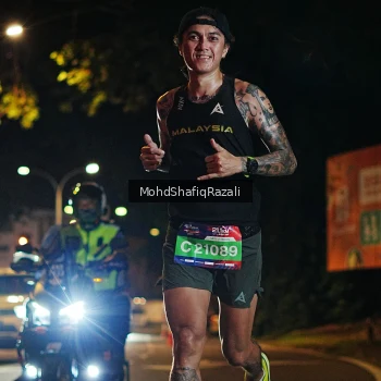 Runner Photo 4069846