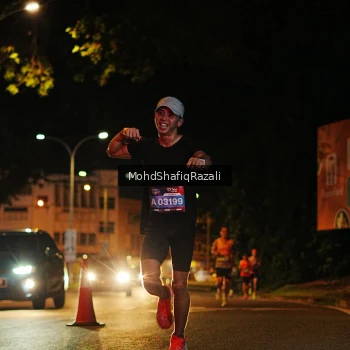 Runner Photo 4069860