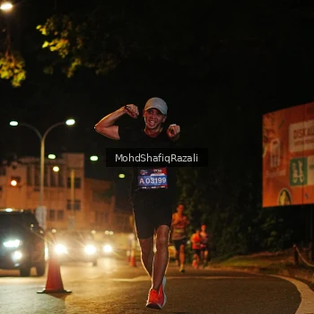 Runner Photo 4069863