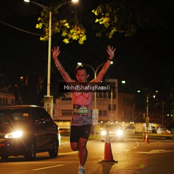 Runner Photo 4069874