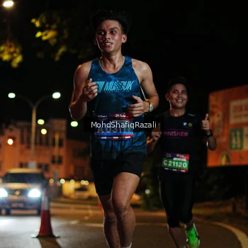 Runner Photo 4069914