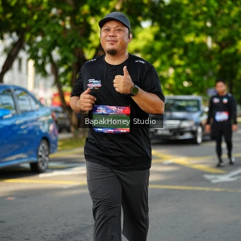 Runner Photo 4069997