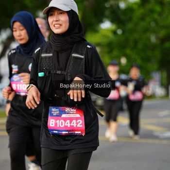 Runner Photo 4070675