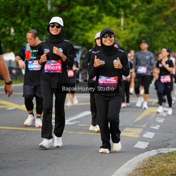 Runner Photo 4070685