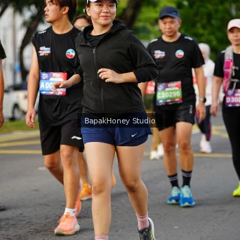 Runner Photo 4070695