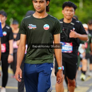 Runner Photo 4070746
