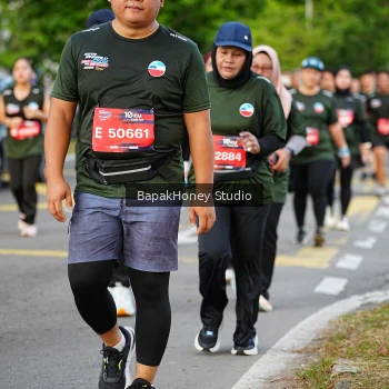 Runner Photo 4070755