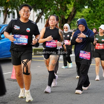 Runner Photo 4070759