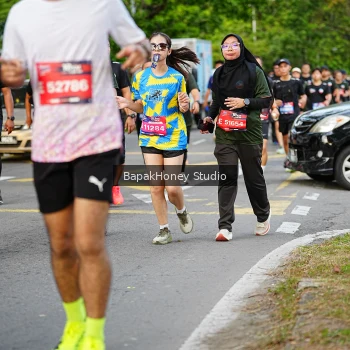 Runner Photo 4070783