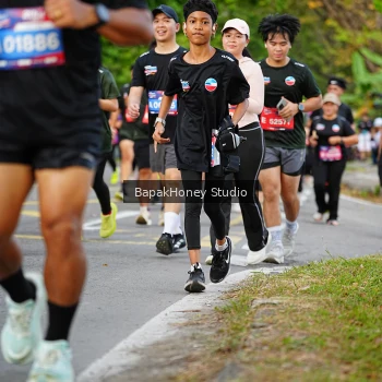 Runner Photo 4070788