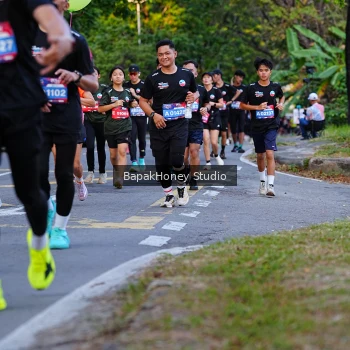 Runner Photo 4070958