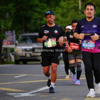 Runner Photo 4070965