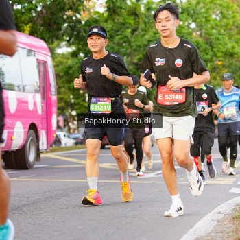 Runner Photo 4070991