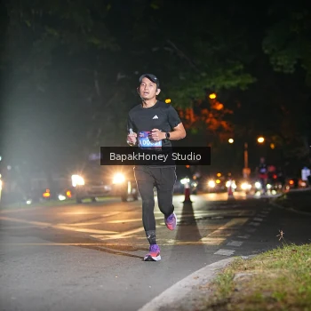 Runner Photo 4071071
