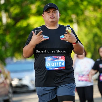 Runner Photo 4071086