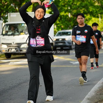 Runner Photo 4071137