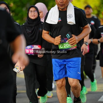 Runner Photo 4071152
