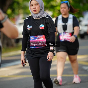 Runner Photo 4071154