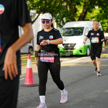 Runner Photo 4071185