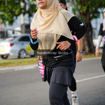 Runner Photo 4071249
