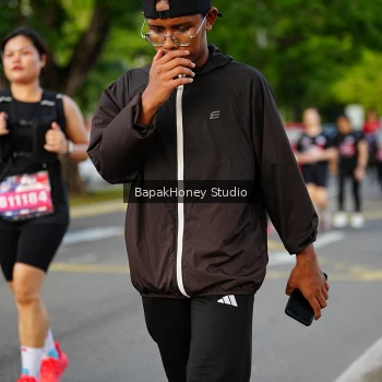 Runner Photo 4071255