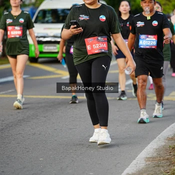 Runner Photo 4071264