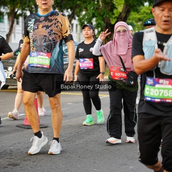 Runner Photo 4071319