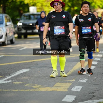 Runner Photo 4071400