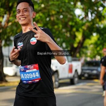 Runner Photo 4071439