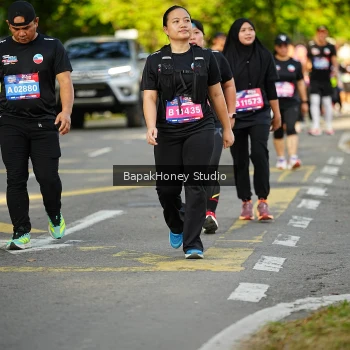Runner Photo 4071444