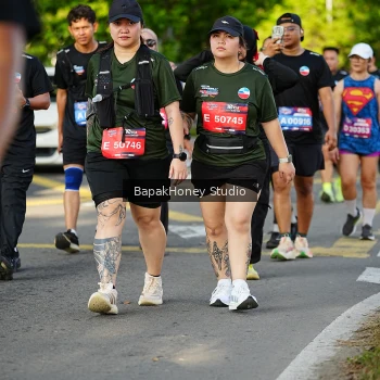 Runner Photo 4071458