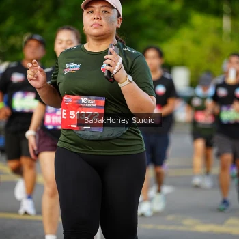 Runner Photo 4071489