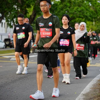 Runner Photo 4071517