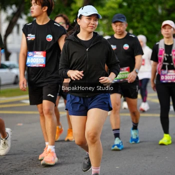 Runner Photo 4071519