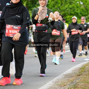 Runner Photo 4071561