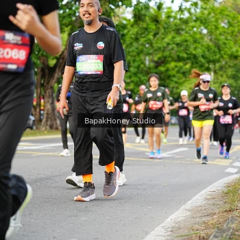 Runner Photo 4071569
