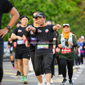 Runner Photo 4071579