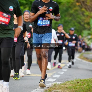 Runner Photo 4071608