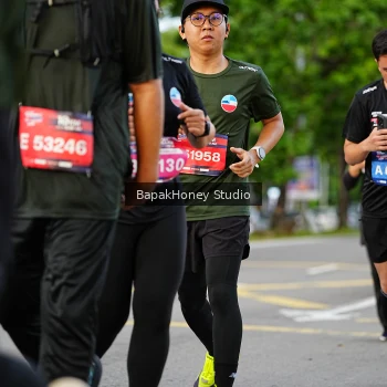 Runner Photo 4071614