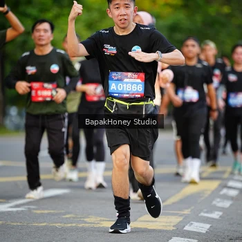 Runner Photo 4071650