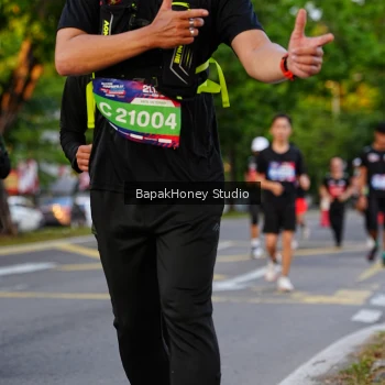 Runner Photo 4071655