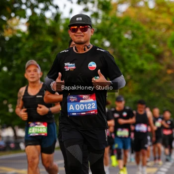 Runner Photo 4071660