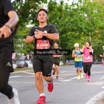 Runner Photo 4071677