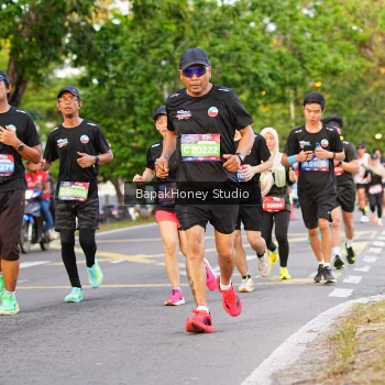 Runner Photo 4071679