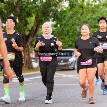 Runner Photo 4071704