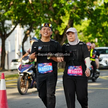 Runner Photo 4071769