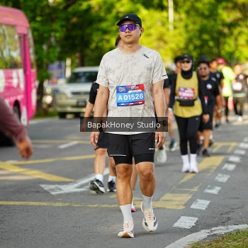 Runner Photo 4071786