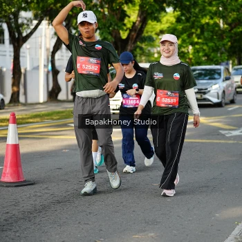 Runner Photo 4071814