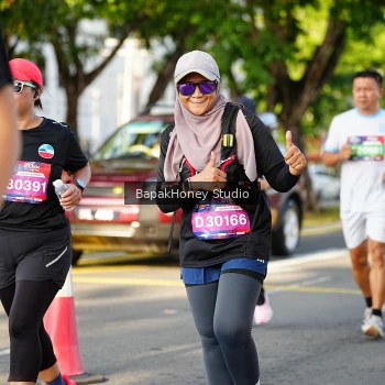Runner Photo 4071899