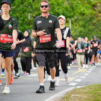 Runner Photo 4072057